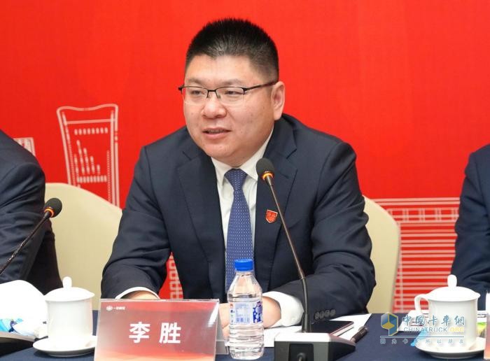 2024年，一汽解放會(huì)走哪些棋？   