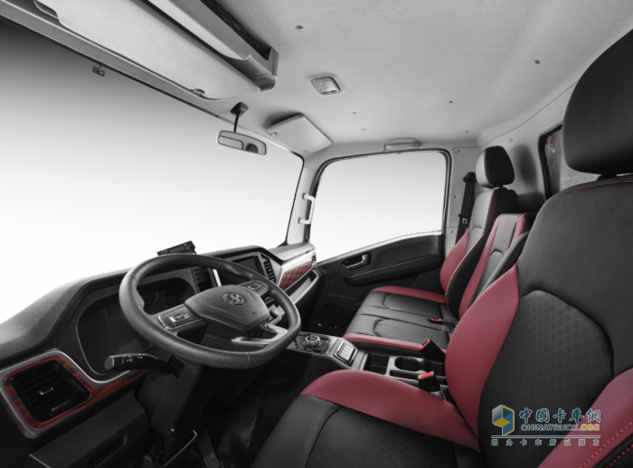 匠心打造，實(shí)力出圈 智云S300榮獲“2023年最具潛力車型獎(jiǎng)”