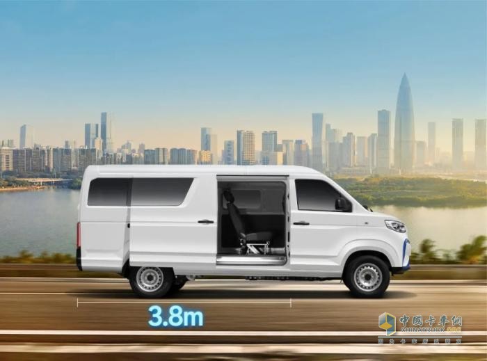 江淮藍貓客運版：是時候亮出我的“超”能力了！