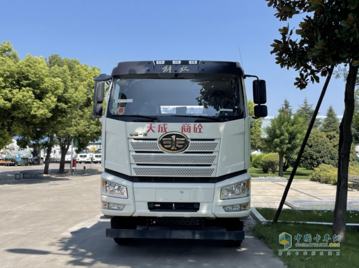 趁熱打鐵，霸氣出征！凌宇汽車秋天的第一次發(fā)車安排了！