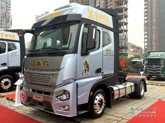 喜報(bào)！江淮重卡榮獲2023快遞供應(yīng)商大獎(jiǎng)