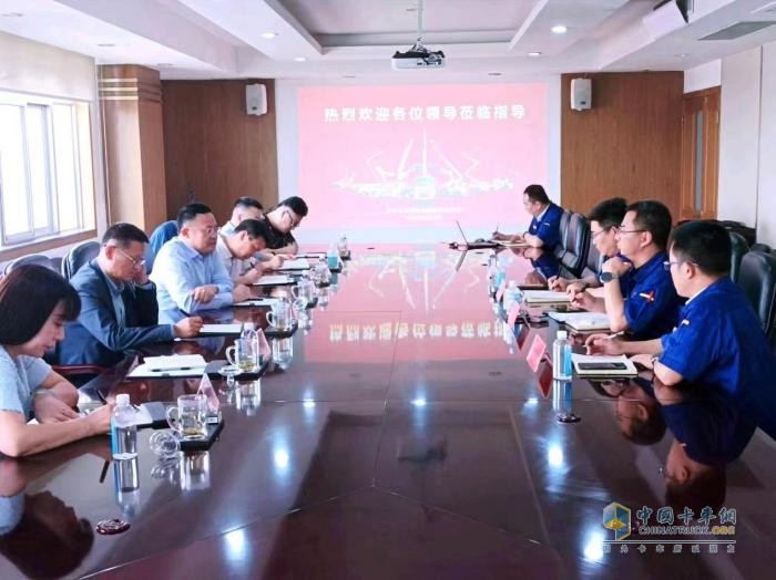 品牌疊加 資源共享，慶鈴汽車與徐工隨車簽署戰(zhàn)略合作協(xié)議