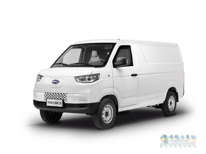發(fā)布開瑞江豚E5/小象X3雙子星，奇瑞商用車要“搞什么大動(dòng)作”