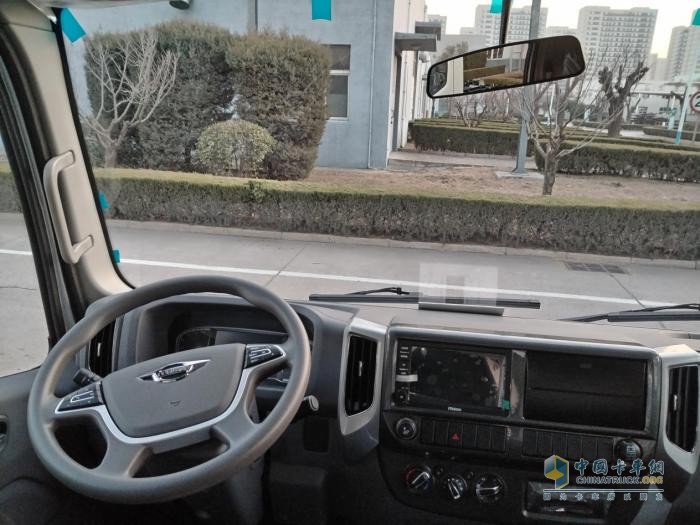 領(lǐng)航卡車推出全新電動輕卡，實拍帶您了解領(lǐng)航G5EV的不凡實力