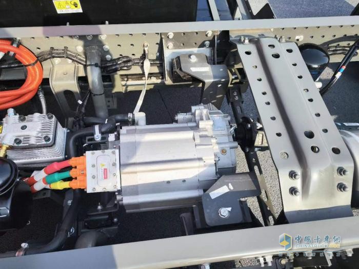 城配物流如何選？重汽王牌EV純電載貨車分分鐘成為最香選擇！