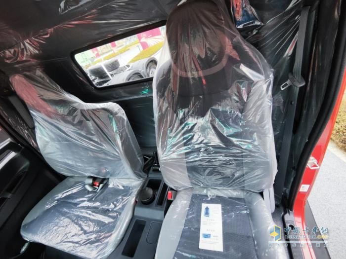 城配物流如何選？重汽王牌EV純電載貨車分分鐘成為最香選擇！