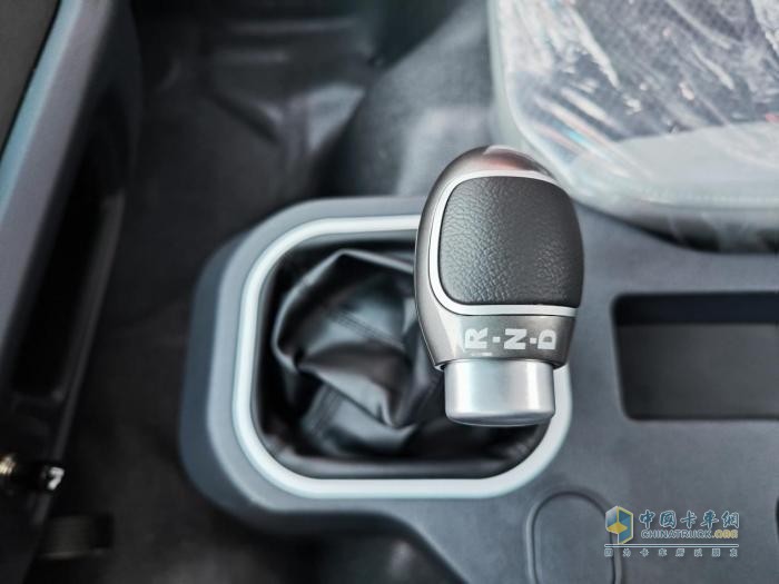 城配物流如何選？重汽王牌EV純電載貨車分分鐘成為最香選擇！