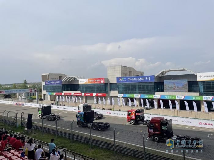 新能源重卡同臺(tái)競(jìng)技，乘龍H5換電牽引一舉奪魁！