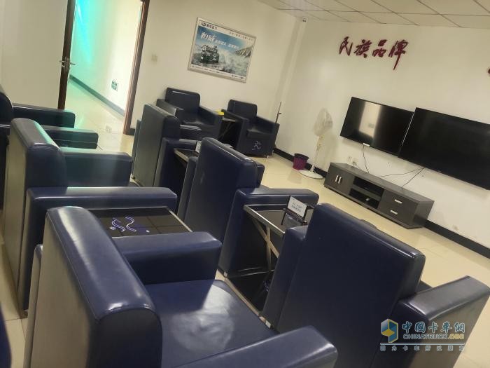 免費食宿、淋浴、洗衣！解放青汽司機之家在烏市投入運營