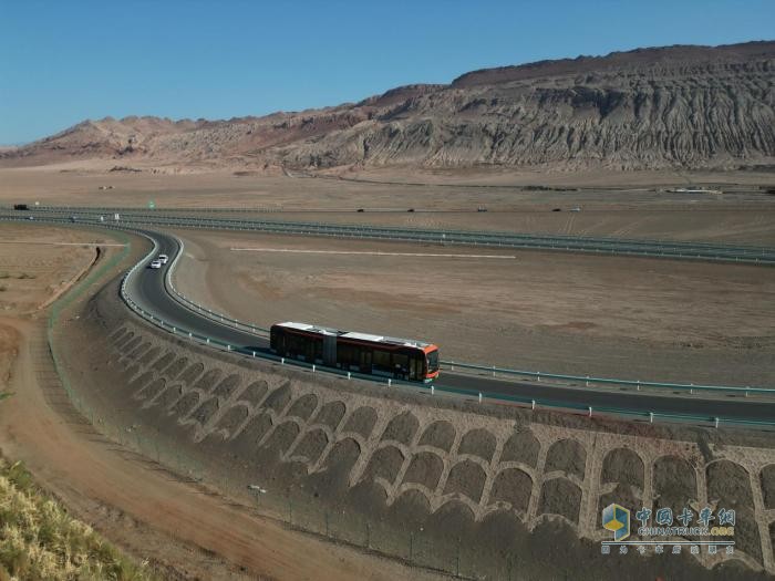 國內(nèi)最大規(guī)模新能源商用車高溫測試！比亞迪圓滿完成極限挑戰(zhàn)