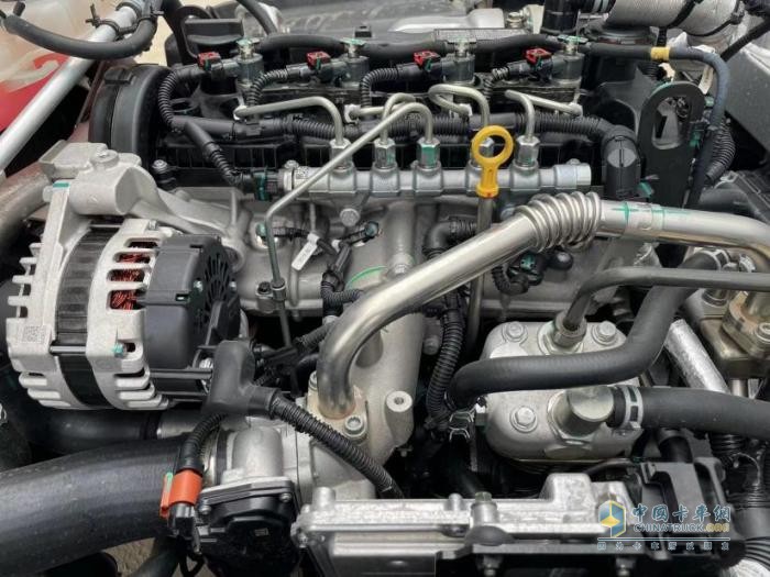 體驗采埃孚5擋手自一體變速箱 奧鈴玉兔III值得你來關注