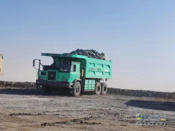 微宏助力350輛礦卡高效運營 持續(xù)為“疆煤外運”賦能