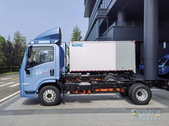 城配運輸新選擇，藍(lán)擎EHPro90度平臺純電輕卡可真是太City了！