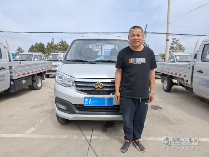 媒體證言｜能拉能跑又安全！長安新豹T3助力張師傅奔富不迷路