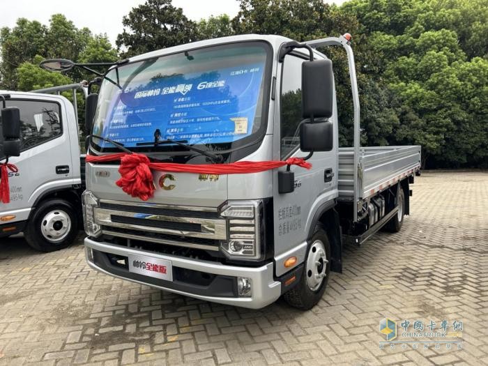 輕卡升級(jí)1號(hào)車(chē)，江淮1卡帥鈴全能版正式上市，六大全能贏領(lǐng)