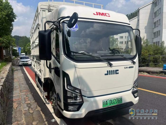 江鈴輕卡:節(jié)能王者 用戶共創(chuàng)