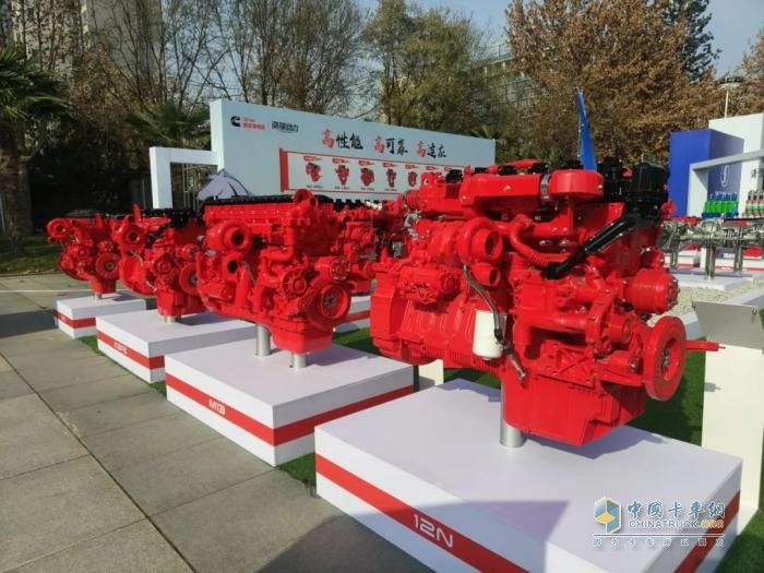 全場(chǎng)景、全領(lǐng)域、全覆蓋，西安康明斯全系產(chǎn)品助陜汽重卡開(kāi)疆拓土