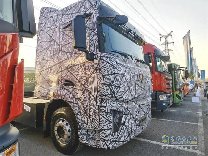 “六邊形”老總履新，聯(lián)合重卡能否涅槃重生？