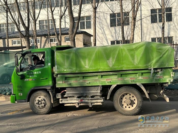 工程用車內(nèi)卷如何破？宋建威選擇瑞沃金剛S1純電自卸車