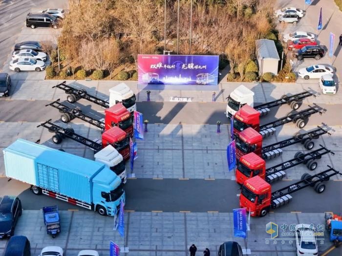 西安康明斯：陜汽新明珠載貨車新品駕到，燃動物流新生態(tài)！