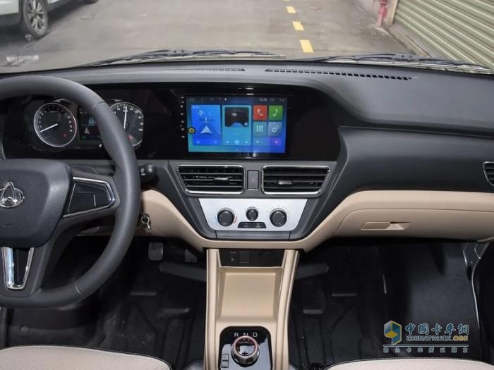 跨越王X3PLUS EV長續(xù)航版：成都一辰首批100臺交付儀式圓滿成功！