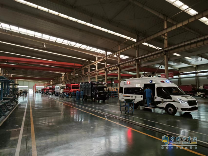 森源鴻馬智能化提高警用車輛“戰(zhàn)斗力”