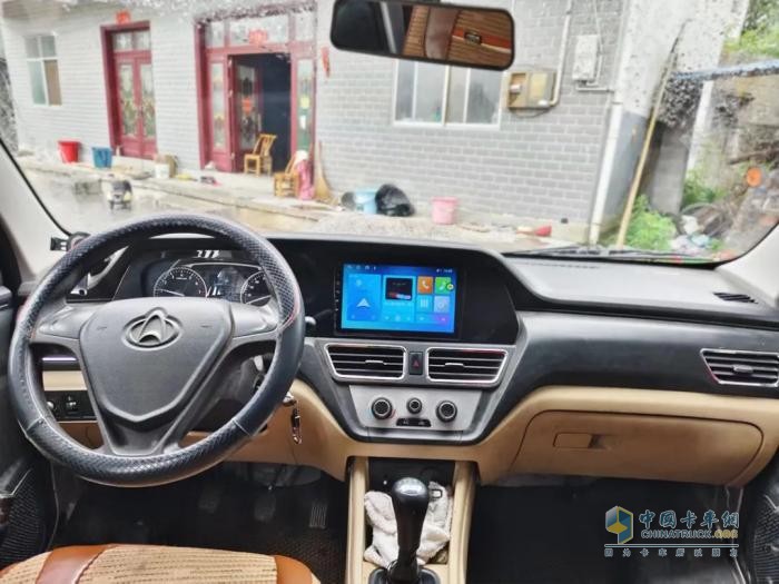 長安跨越王X3PLUS:湘西煙農(nóng)王先生的致富好幫手