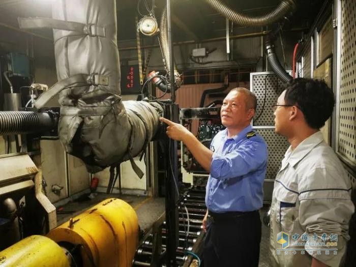 解放動力：炎炎夏日，他們以智慧與溫情經(jīng)受住“烤”驗