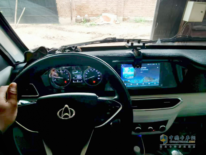 從“來回跑”到“一趟裝”，跨越者D3成為他的貨運(yùn)增效神器！