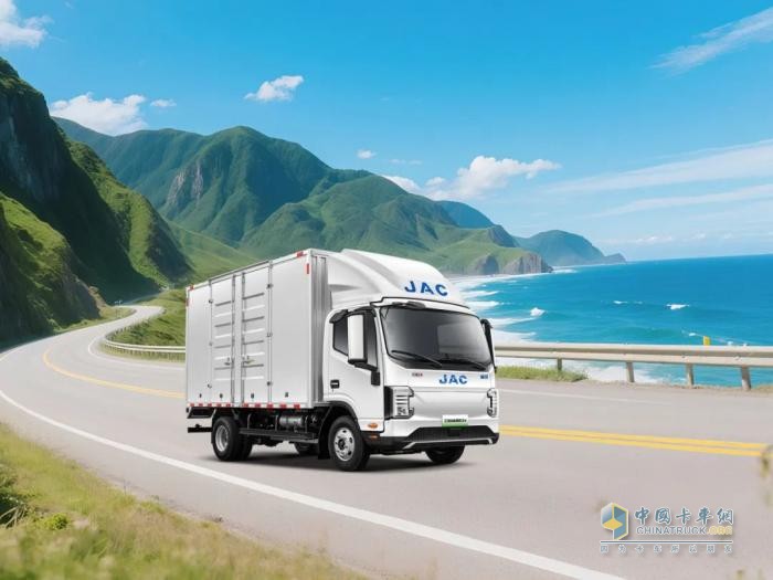 大電量≠長(zhǎng)續(xù)航？江淮新能源輕卡ES9讓每度電都是“真里程”