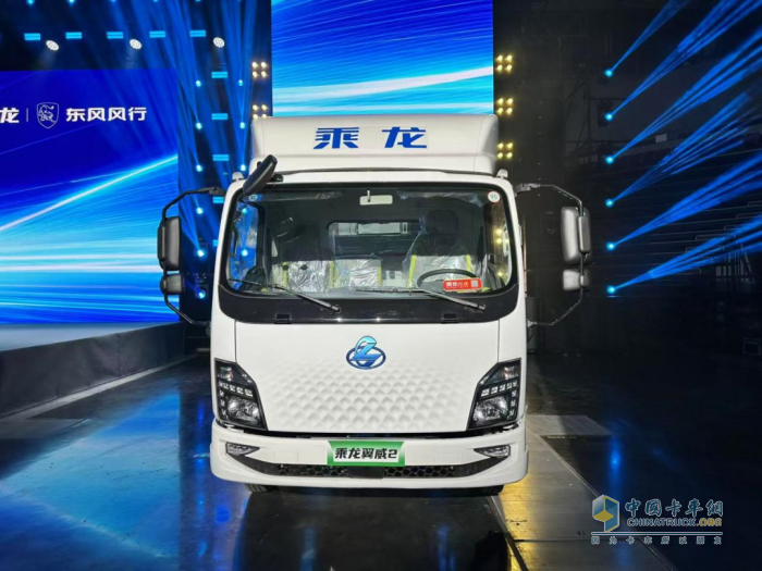 乘龍翼威2,電動(dòng)輕卡,高效運(yùn)輸