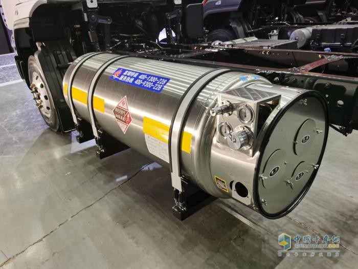 1500公里長續(xù)航，“創(chuàng)富一哥”乘龍H5 LNG大單橋助您賺大錢