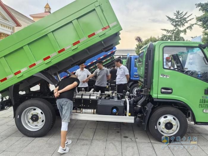 濰柴藍擎自卸車強勢登場，以標桿品質(zhì)驅(qū)動工程運輸邁入新維度！