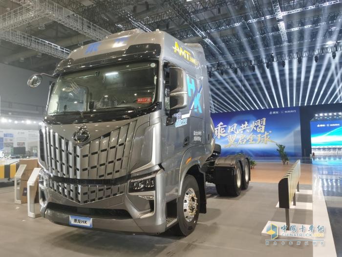 乘龍HK,LNG牽引車,干線物流