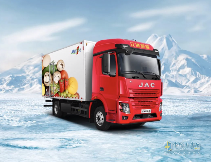 江淮重卡 ：秋天的第一只大閘蟹，你嘗鮮了嗎？