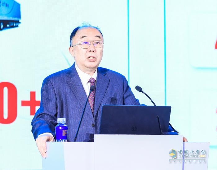 目標(biāo)銷量16000臺！ 2024年北汽重卡要馭勢而上