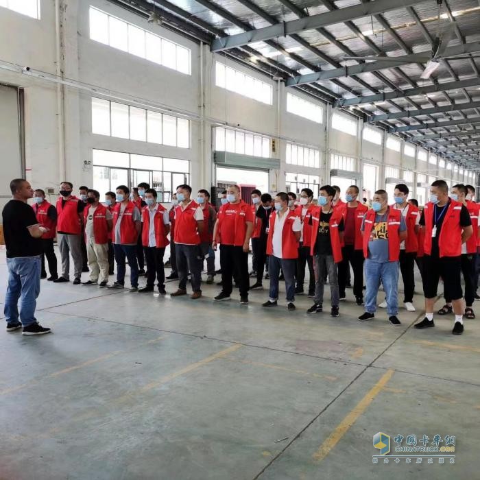 一年來多次批量復購解放輕卡，這家杭州物流公司看中了啥？   