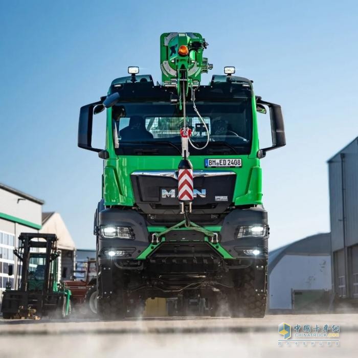 托尼爆改！曼恩TGS底盤管匯車