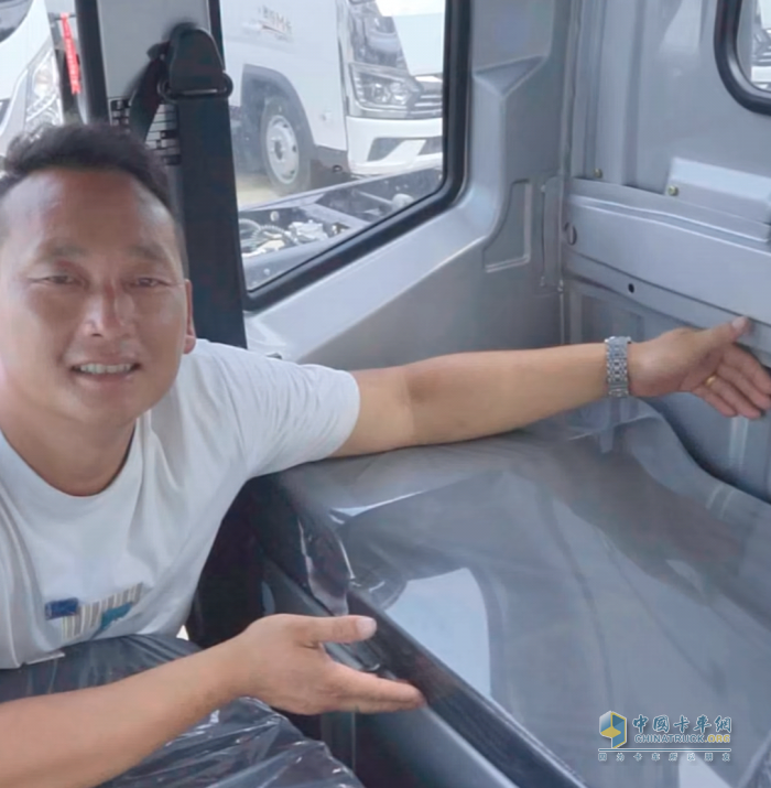 東風小霸王W15，帶他踏上豐收后的坦途