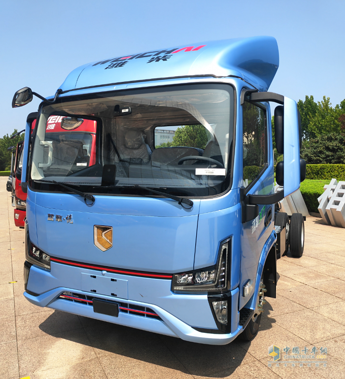 濰柴藍(lán)擎全場(chǎng)景矩陣強(qiáng)勢(shì)登場(chǎng)，硬核實(shí)力鑄就高效運(yùn)輸優(yōu)選！