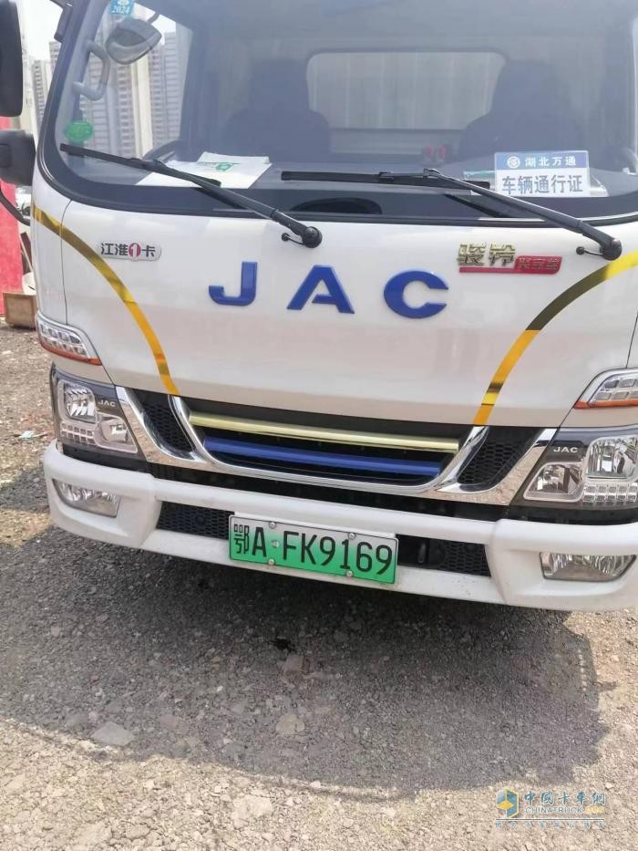 混動1號駿鈴聚寶盆 讓20年老司機劉廣毅贊不絕口