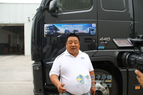 沃爾沃駕駛員培訓(xùn)師臧俊