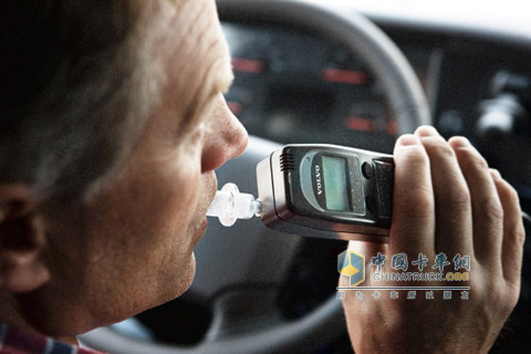 沃爾沃卡車的酒精鎖