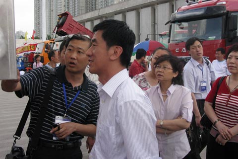 展會人物--領(lǐng)導視察