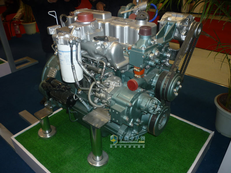 玉柴YC4E發(fā)動機