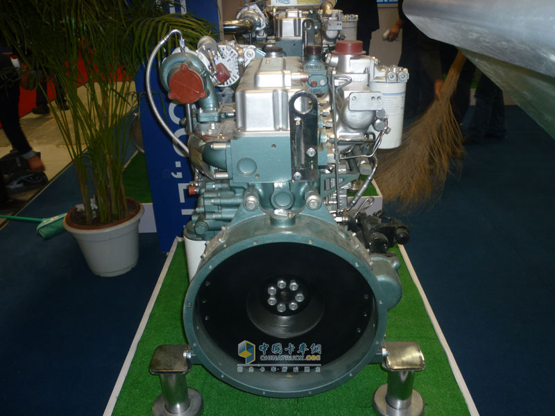 玉柴YC4E發(fā)動機