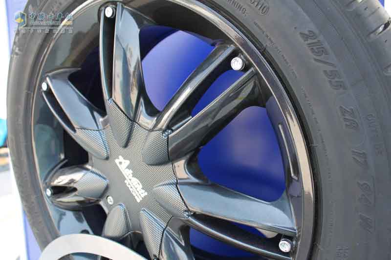 [上海車(chē)展]米其林上海車(chē)展Michelin XDA2+ ENERGY輪胎發(fā)布