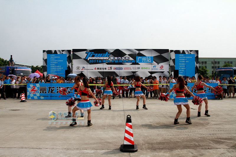 乘龍汽車杯首屆全國中卡極限挑戰(zhàn)賽--廣州站現(xiàn)場(chǎng)