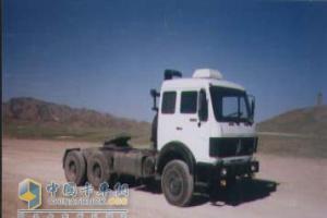 北奔 ND4251B32J 280馬力 6×4  牽引車(chē)