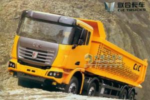 聯(lián)合卡車 420馬力 8×4 自卸車